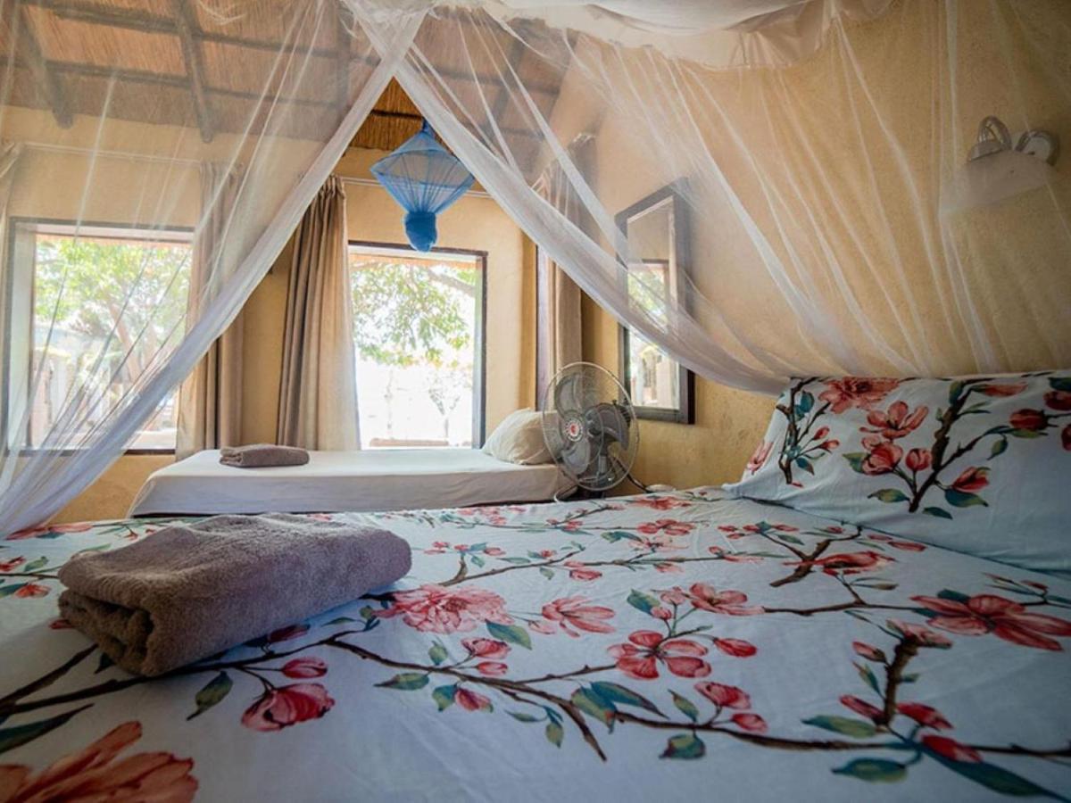 Thumbi View Lodge Cape Maclear Camera foto