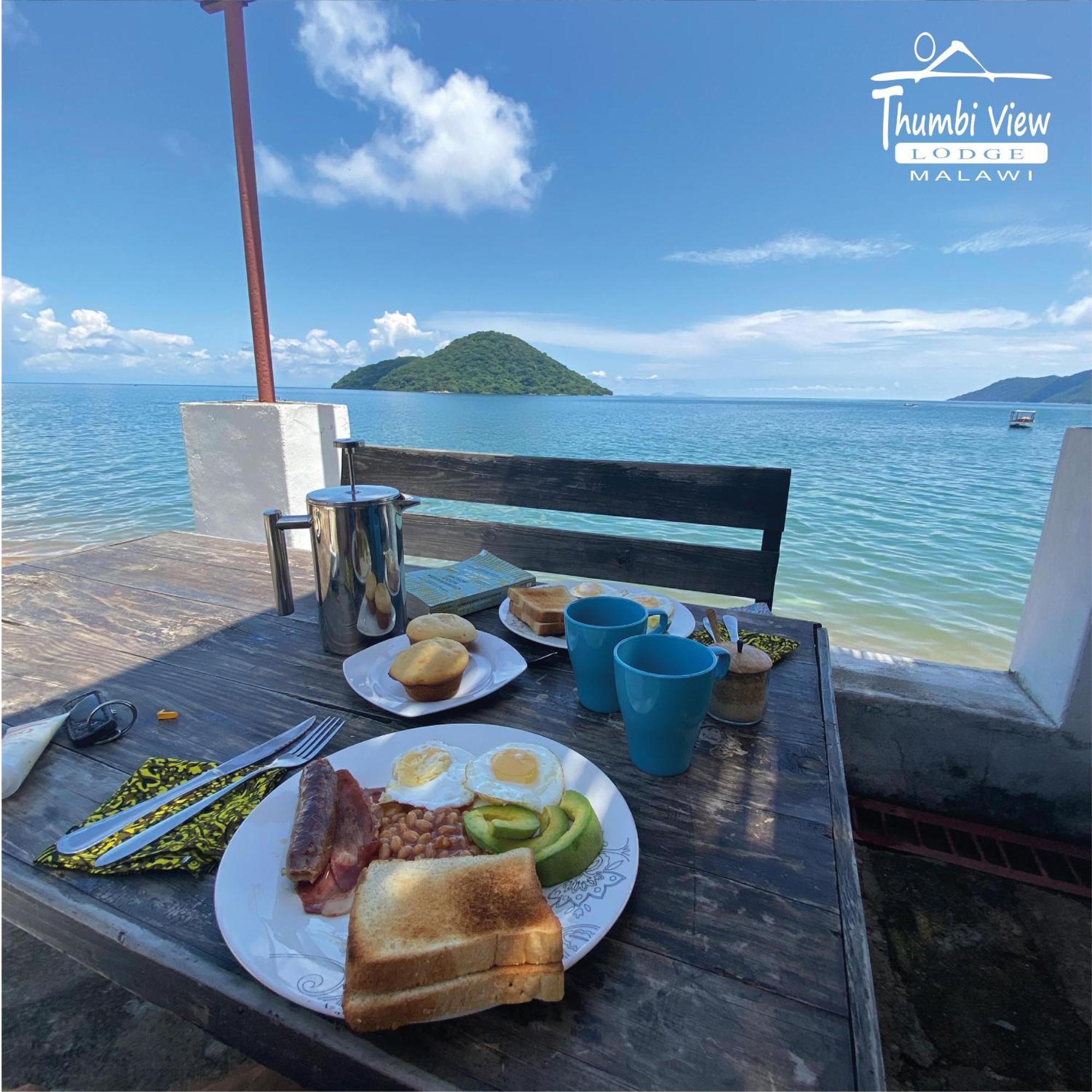 Thumbi View Lodge Cape Maclear Esterno foto